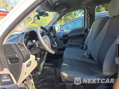 2017 Ford F-150 XL Extended Cab Medium Bed w/Rear Doors - zdjęcie 6 z 36 - miniatura
