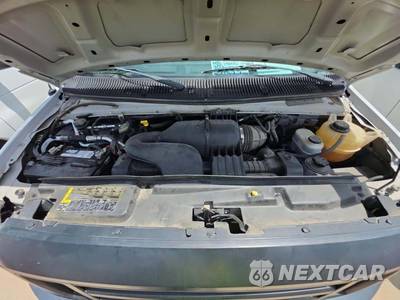 2012 Ford E-150 Commercial Cargo Van 138.0" WB - zdjęcie 30 z 32 - miniatura