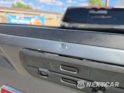 2020 GMC Sierra 1500 SLT Crew Cab Short Bed 4SA - zdjęcie 26 z 36 - miniatura