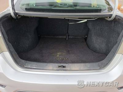 2016 Nissan Sentra S - zdjęcie 11 z 20 - miniatura