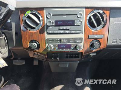 2011 Ford Super Duty F-350 Lariat Crew Cab Medium Bed - zdjęcie 10 z 40 - miniatura