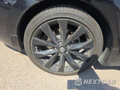 2017 Nissan Maxima SR - zdjęcie 31 z 38 - miniatura