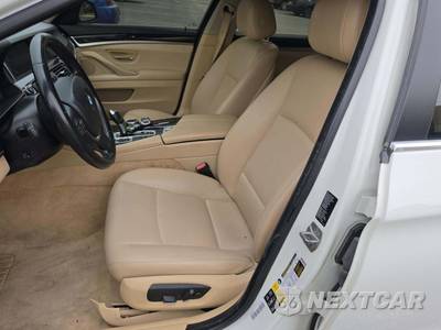 2015 BMW 5 Series Sedan 528i xDrive - zdjęcie 6 z 23 - miniatura