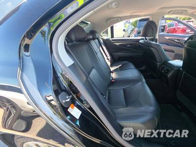 2016 Lexus LS 460 - zdjęcie 16 z 36 - miniatura
