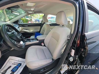 2024 Nissan Altima SV - zdjęcie 6 z 29 - miniatura