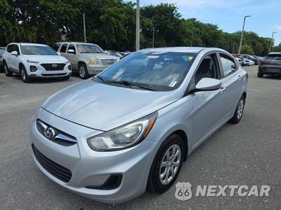 2013 Hyundai Accent GLS Sedan - zdjęcie 1 z 29 - miniatura