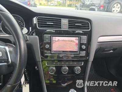 2018 Volkswagen Golf GTI S Hatchback - zdjęcie 10 z 30 - miniatura