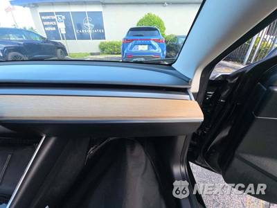 2020 Tesla Model 3 Standard Range - zdjęcie 19 z 36 - miniatura