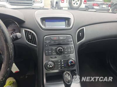 2012 Hyundai Genesis Coupe 2.0T - zdjęcie 10 z 22 - miniatura