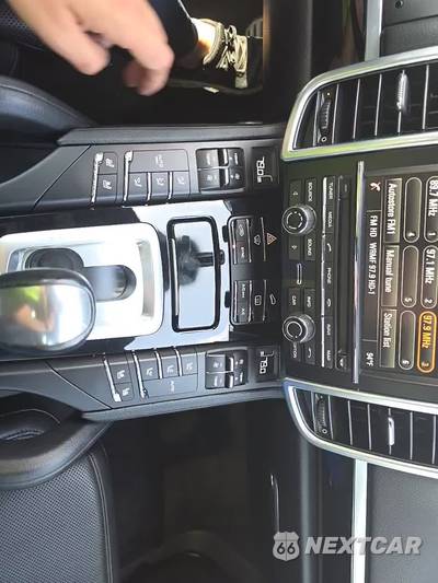 2016 Porsche Cayenne S E-Hybrid - zdjęcie 28 z 30 - miniatura