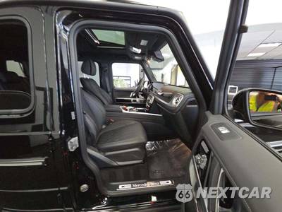 2023 Mercedes-Benz G 550 4MATIC - zdjęcie 18 z 20 - miniatura
