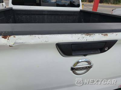 2021 Nissan TITAN S Crew Cab Short Bed - zdjęcie 27 z 32 - miniatura