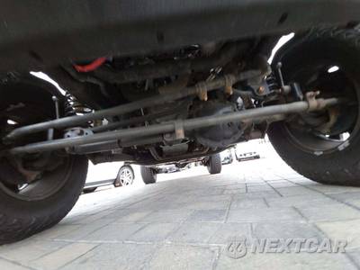 2014 Jeep Wrangler Unlimited Sport - zdjęcie 20 z 25 - miniatura