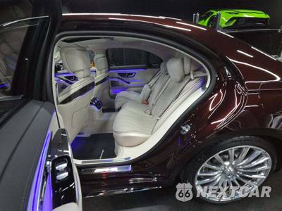 2026 Mercedes-Benz AMG S 63 E 4MATIC+ - zdjęcie 13 z 20 - miniatura