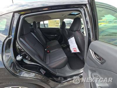 2026 Subaru Impreza Sport - zdjęcie 13 z 26 - miniatura