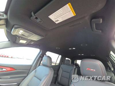 2025 Chevrolet Traverse Z71 - zdjęcie 8 z 19 - miniatura