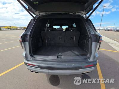 2025 Chevrolet Traverse Z71 - zdjęcie 11 z 19 - miniatura