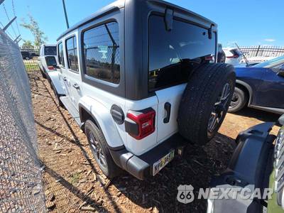 2024 Jeep Wrangler 4 Door Sahara - zdjęcie 2 z 23 - miniatura