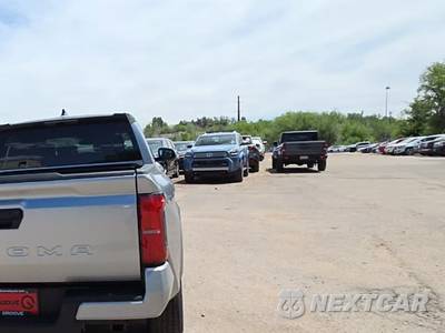 2025 Toyota Tacoma SR5 Crew Cab Medium Bed - zdjęcie 4 z 26 - miniatura