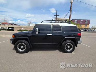 2007 Toyota FJ Cruiser w/Rear Doors - zdjęcie 3 z 36 - miniatura
