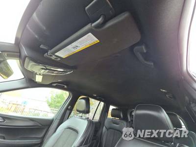 2025 Jeep Grand Cherokee Altitude - zdjęcie 8 z 19 - miniatura