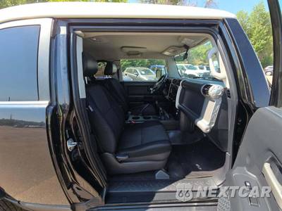 2008 Toyota FJ Cruiser w/Rear Doors - zdjęcie 15 z 20 - miniatura