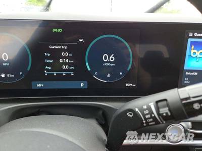 2025 Hyundai Santa Cruz SEL Activity Crew Cab Short Bed - zdjęcie 6 z 17 - miniatura