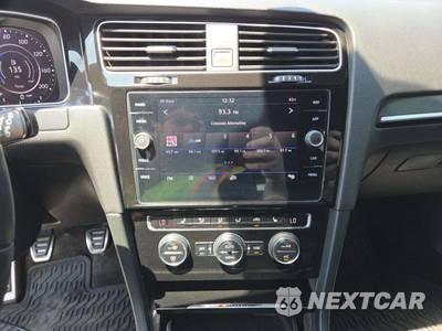 2019 Volkswagen Golf R Hatchback w/DCC & Navigation - zdjęcie 7 z 24 - miniatura