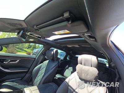 2025 Mercedes-Benz Maybach S 680 4MATIC - zdjęcie 8 z 17 - miniatura