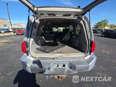 2004 Nissan Pathfinder Armada LE - zdjęcie 11 z 29 - miniatura