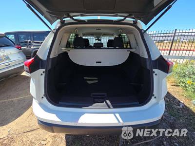 2025 Nissan Rogue S - zdjęcie 14 z 24 - miniatura