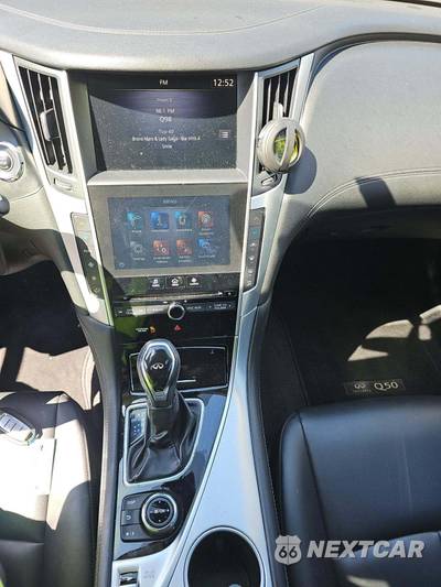 2020 INFINITI Q50 3.0t LUXE - zdjęcie 10 z 21 - miniatura