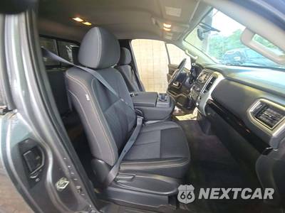 2017 Nissan TITAN XD SV Extended Cab Medium Bed - zdjęcie 18 z 23 - miniatura