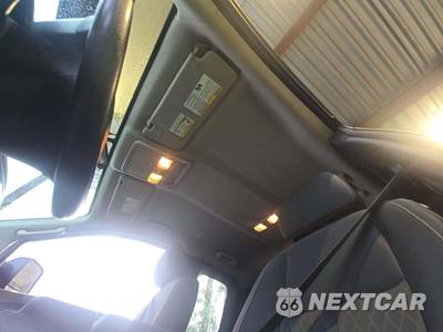 2017 Nissan TITAN XD SV Extended Cab Medium Bed - zdjęcie 11 z 23 - miniatura