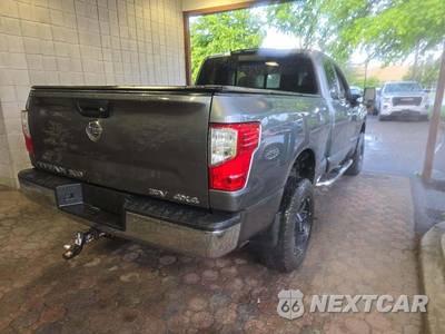 2017 Nissan TITAN XD SV Extended Cab Medium Bed - zdjęcie 3 z 23 - miniatura