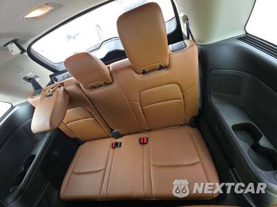 2024 Nissan Pathfinder Platinum - zdjęcie 11 z 21 - miniatura