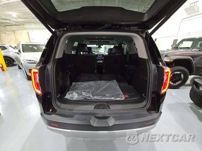 2021 GMC Acadia SLT 4SA - zdjęcie 15 z 23 - miniatura