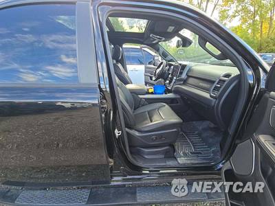2020 Ram 1500 Sport Crew Cab Medium Bed - zdjęcie 18 z 22 - miniatura