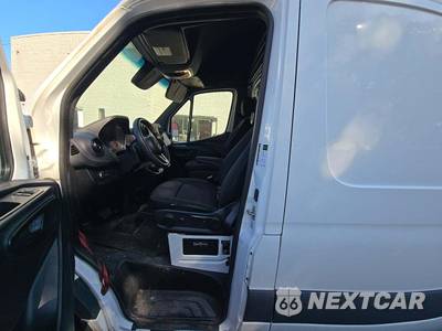 2020 Mercedes-Benz Sprinter 2500 Cargo Van High Roof 170.0" WB - zdjęcie 6 z 25 - miniatura