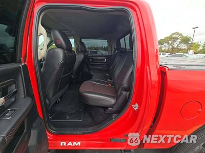 2016 Ram 1500 Sport Crew Cab Short Bed - zdjęcie 13 z 29 - miniatura