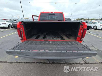 2016 Ram 1500 Sport Crew Cab Short Bed - zdjęcie 14 z 29 - miniatura