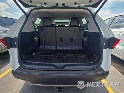 2026 Toyota Grand Highlander Limited - zdjęcie 15 z 21 - miniatura
