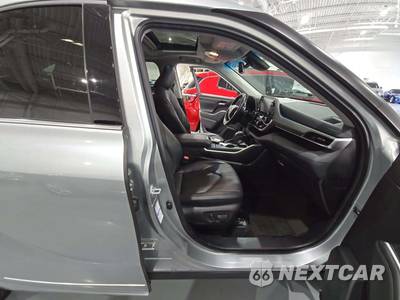 2021 Toyota Highlander XLE - zdjęcie 19 z 23 - miniatura