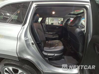 2021 Toyota Highlander XLE - zdjęcie 17 z 23 - miniatura