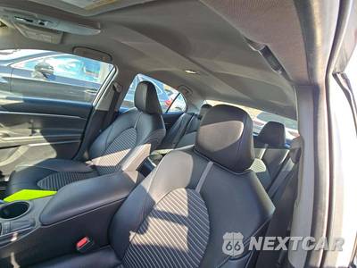 2024 Toyota Camry SE - zdjęcie 11 z 22 - miniatura