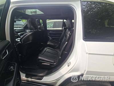 2022 Jeep Grand Cherokee L Overland - zdjęcie 13 z 23 - miniatura