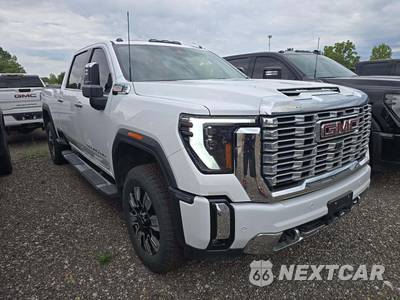 2026 GMC Sierra 2500HD Denali Crew Cab Medium Bed - zdjęcie 4 z 21 - miniatura