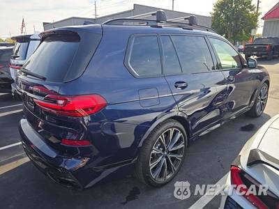 2021 BMW X7 Sports Activity Vehicle M50i - zdjęcie 3 z 24 - miniatura