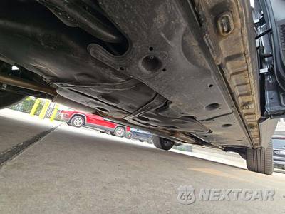 2025 Volkswagen Atlas Cross Sport 2.0T SE w/Technology - zdjęcie 14 z 17 - miniatura