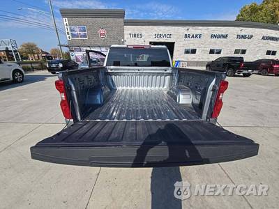2026 Chevrolet Silverado 1500 LT Crew Cab Short Bed 1LT - zdjęcie 11 z 17 - miniatura